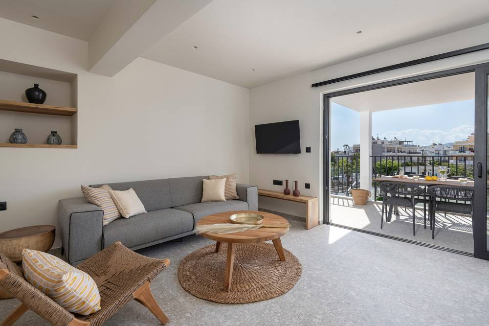 Deluxe Apartment witn Two Bedrooms & Big Veranda - Accommodation